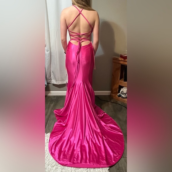Hot pink, satin, size 0/2, formal pom dress. New - Picture 3 of 4
